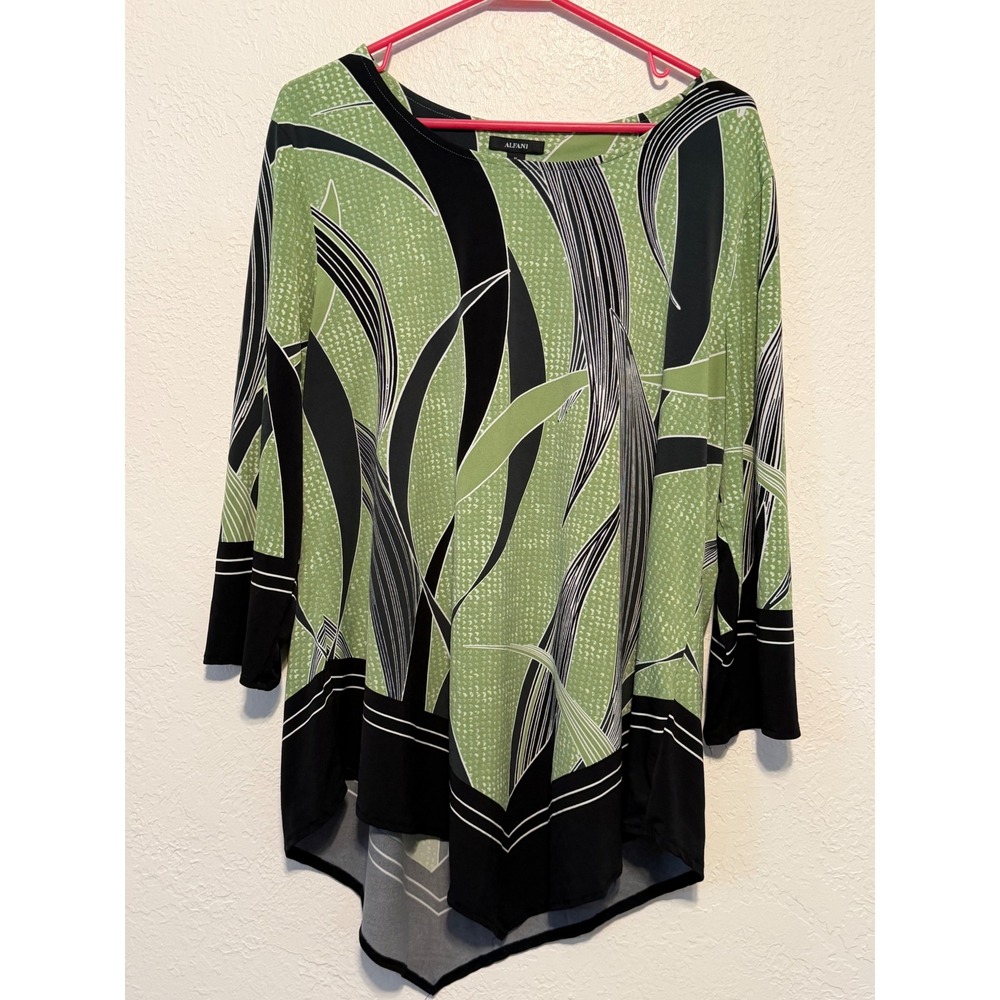 Alfani Womens XL Green Black Abstract Leaf Print Handkerchief Hem Blouse Top
